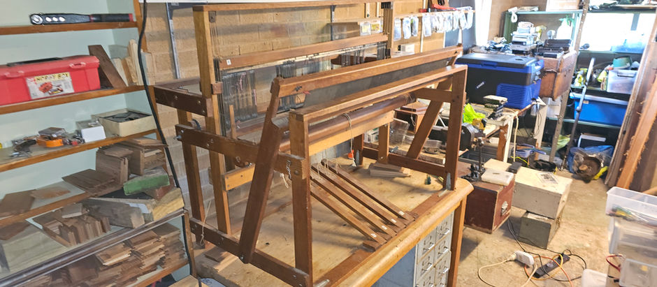 Free: 4 shaft floor loom