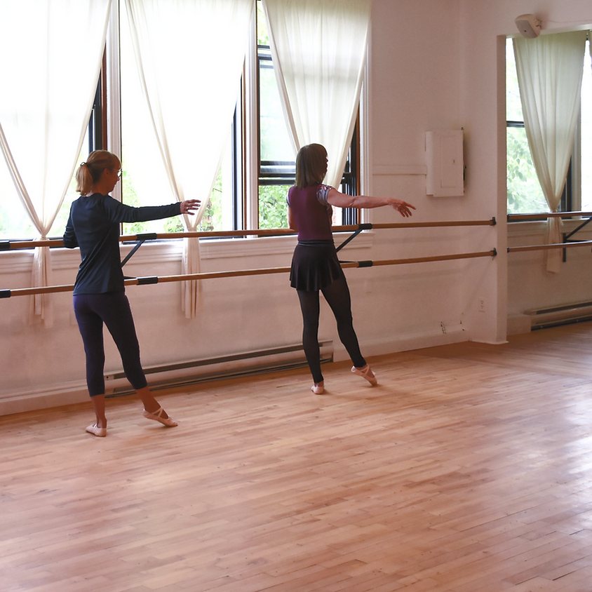 BALLET POUR ADULTES / ADULT BALLET CLASS
