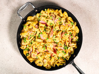 Cheese Tortellini with Ham & Peas