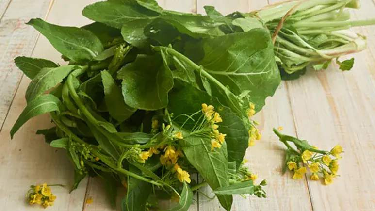 Mustard Green Curry( Sarson ka Saag) - (500gm) Bholenath Fruit & Vegetable