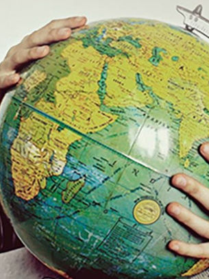 Joelhos no chão, olhos nas nações: Fazemos missão começando com oração!