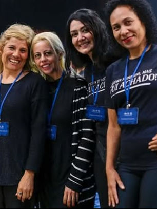 "Servir a Cristo com alegria é uma forma de viver a vocação, amar o próximo e cumprir a Missão com gratidão."