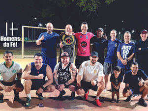 Homens da Fé - Uma classe de EBD em campo, mantendo a forma.
