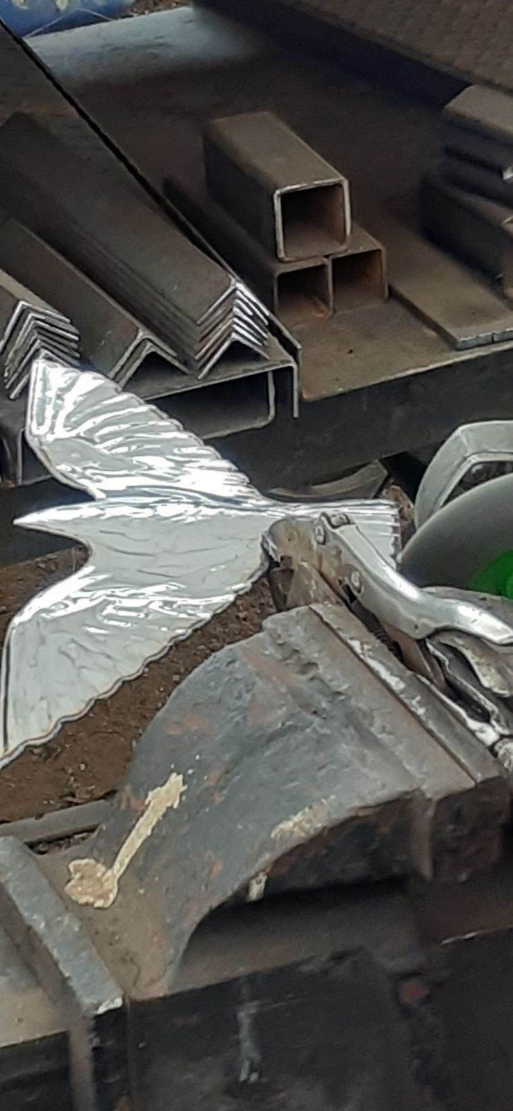 metal bird