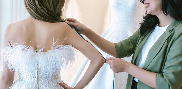 Dress Alterations Montreal | Bridesmaid's Dresses | Gigi Haute Couture Dress Alterations Montreal | Bridesmaid's Dresses | Gigi Haute Couture