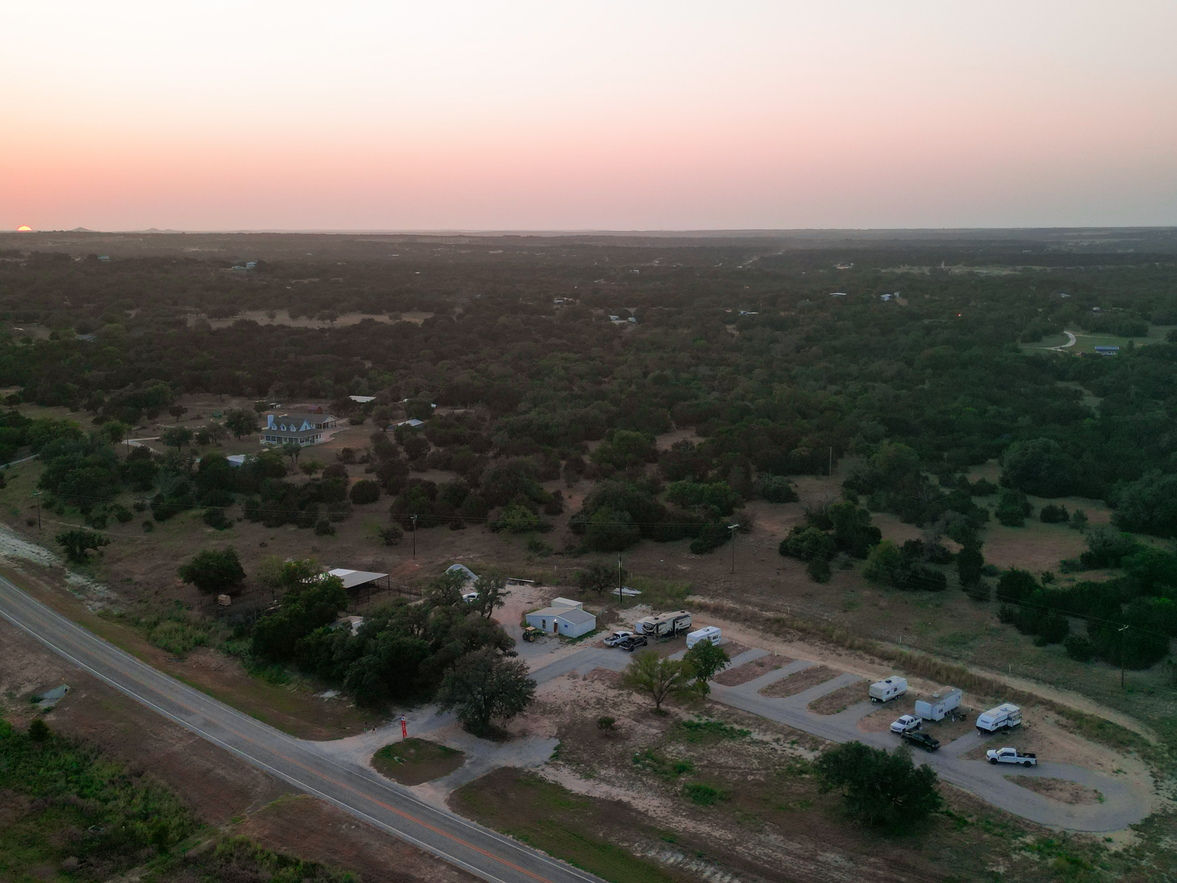 1715 RV Park photo 3