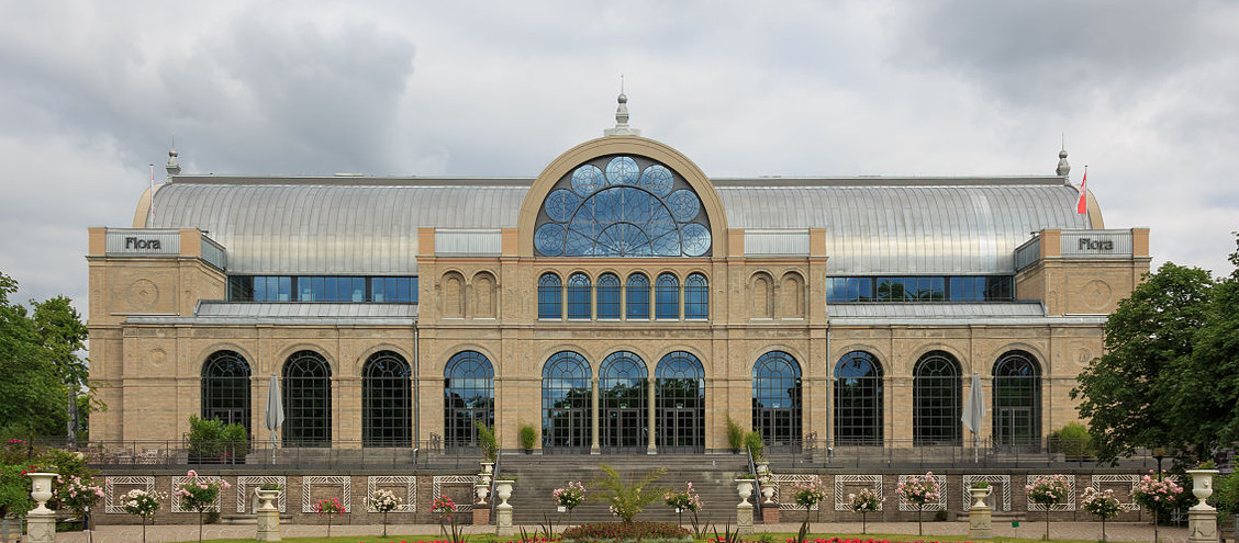 Neue Flora Cologne/DE - Jansen Steel Windows