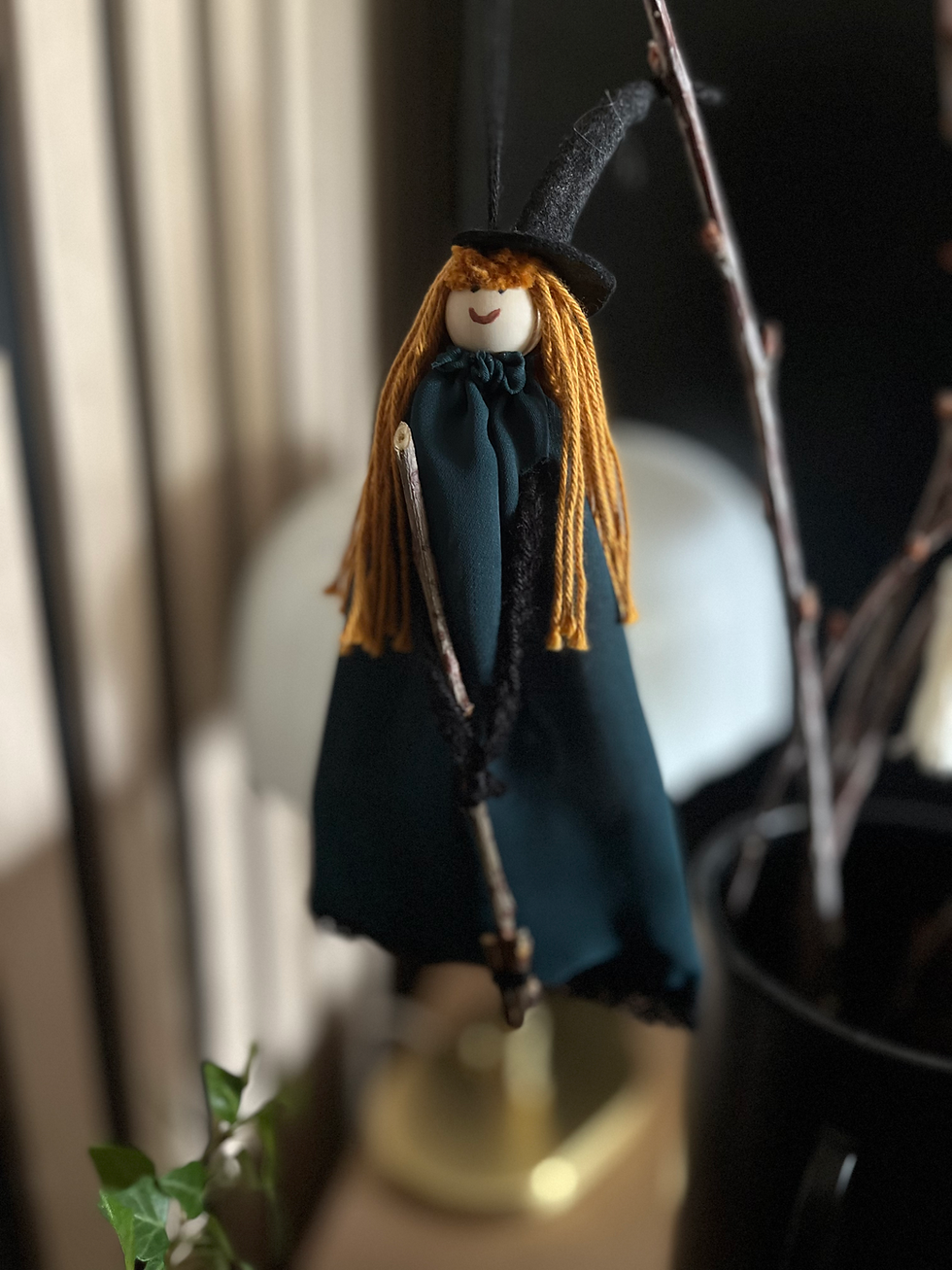 Miniatyrbilde: Hallowen Féen 2025 Edition med spøkelse