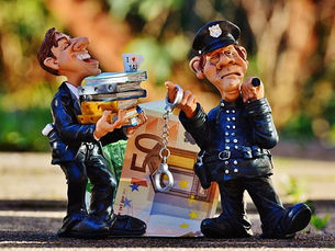 REATO DI BANCAROTTA PATRIMONIALE PREFALLIMENTARE, COME COLLOLARLO...........