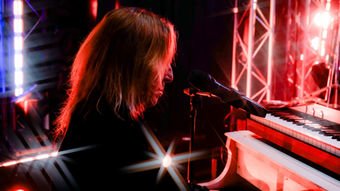 ABSOLUTE JOURNEY
Performing Live