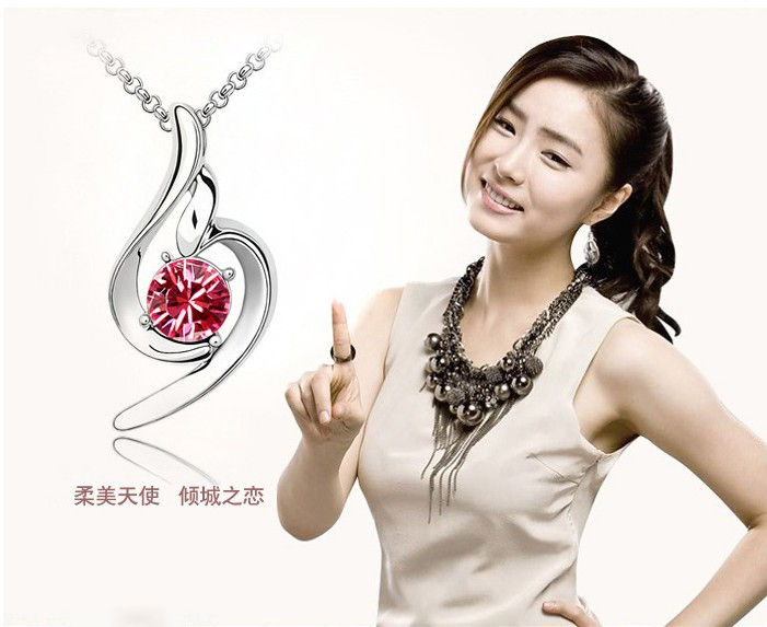 Thumbnail: 純銀鎖骨鏈柔美水晶吊墜項鍊soft crystal pendant necklace