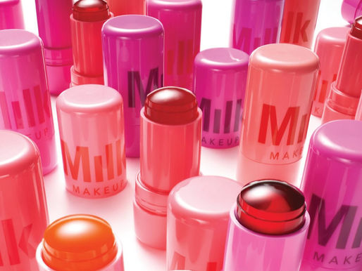imagem do novo blush tint da marca de maquiagem milk makeup