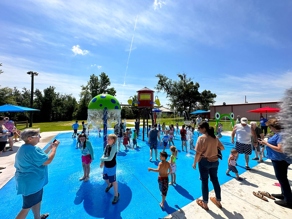 Kids Playing at Blountstown Splash Pad in Blountstown FL in Calhoun County FL
