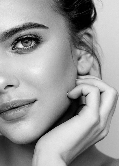 woman with botox injections in phoenix, az