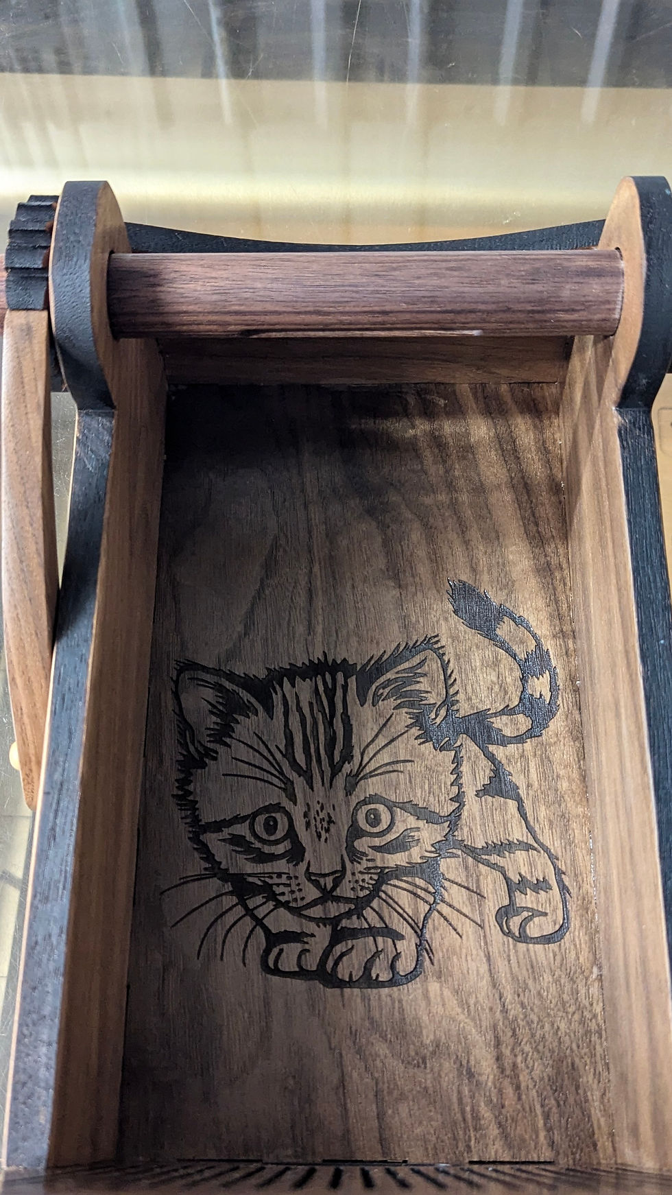 Thumbnail: Box loom "The Naming of Cats"