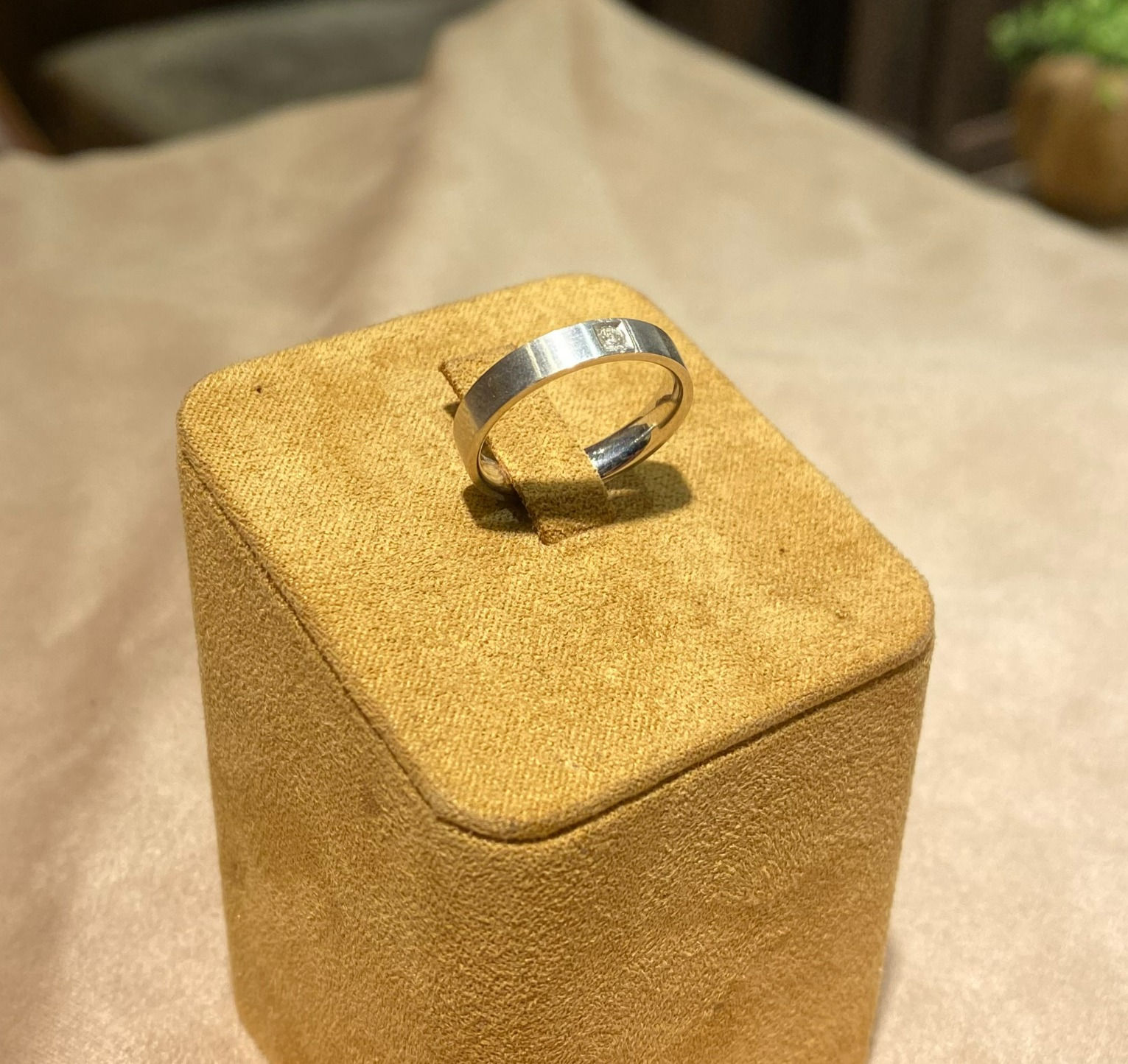 Alianza Oro Blanco y Diamante