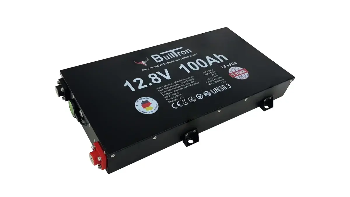BullTron 12,8V Polar 100Ah Slim inkl. SmartBMS mit 150A Dauerstrom & BT/WiFi App