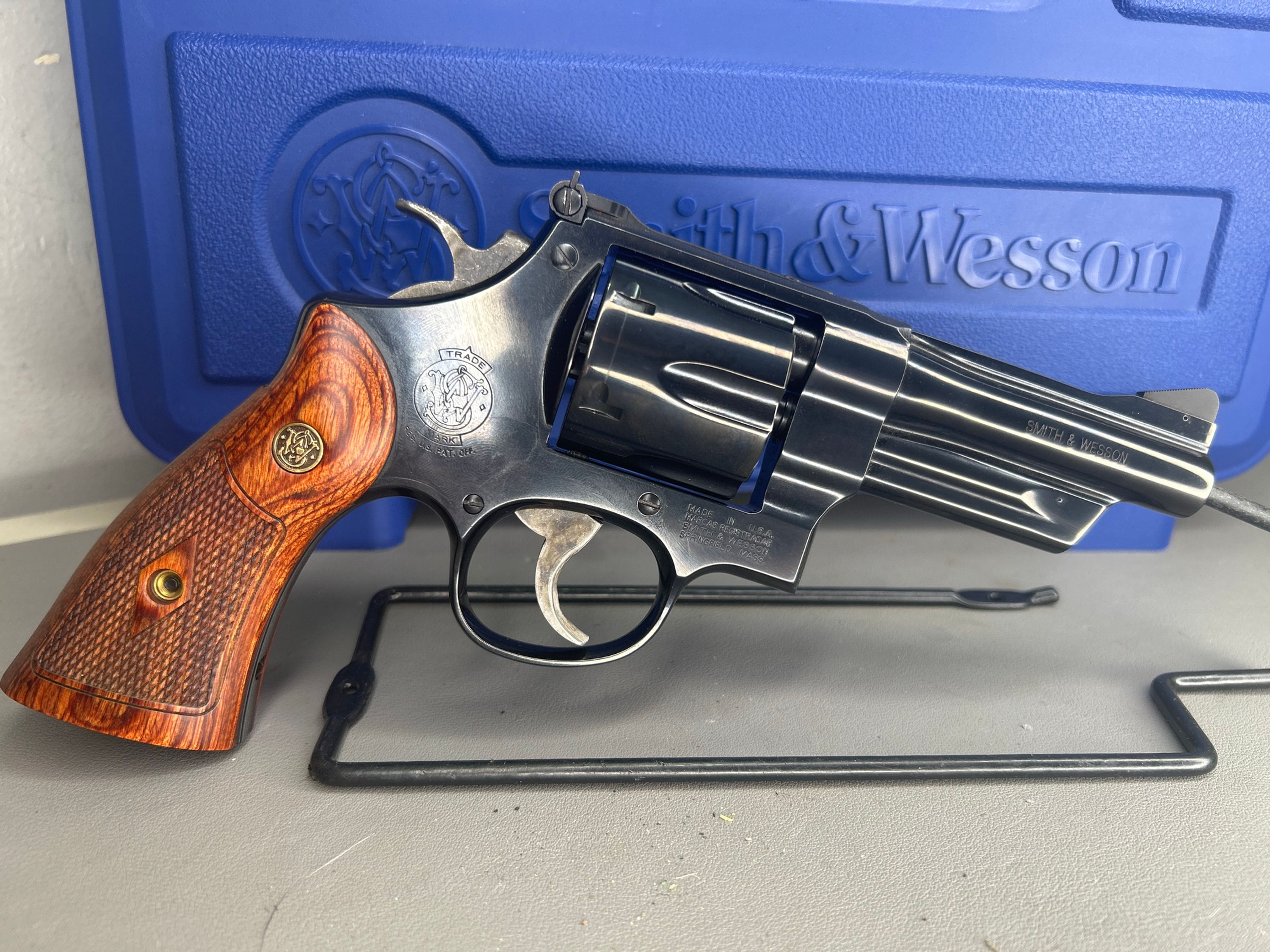 Pre-Owned Smith & Wesson 27 357 mag
