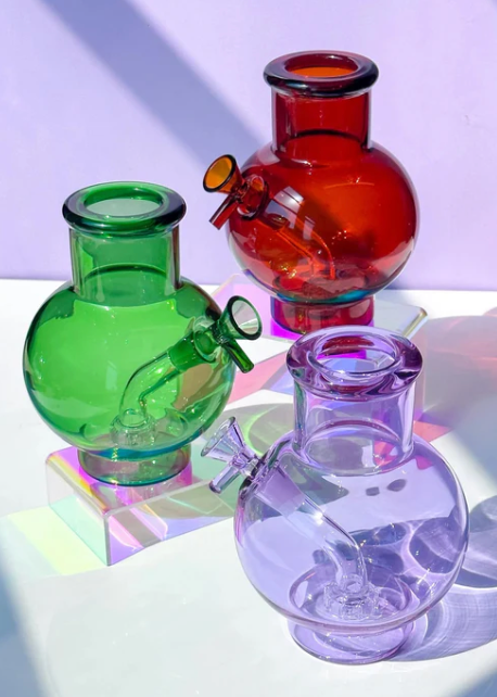 Retro Vase Bong for CannaStyle's "That 70's Sesh" Collection