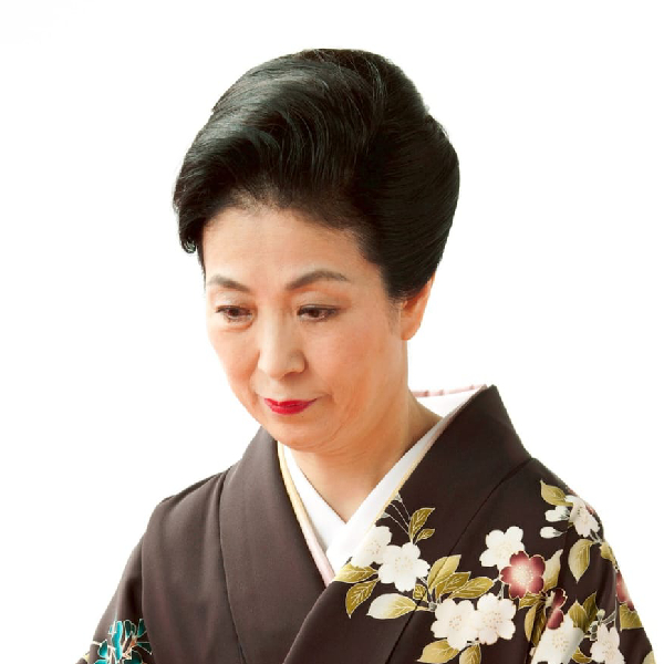 2.小野真由美_MAYUMI ONO 600×600.jpg