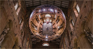 B16_Globe Reflections.jpg