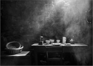 Hold the Light_Lynn Middleton Flynn.jpg