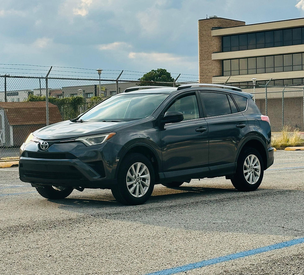 Thumbnail: 2016 Toyota RAV4 LE