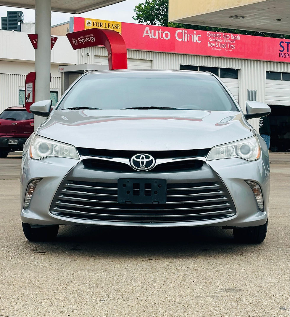 Thumbnail: 2017 Toyota Camry LE