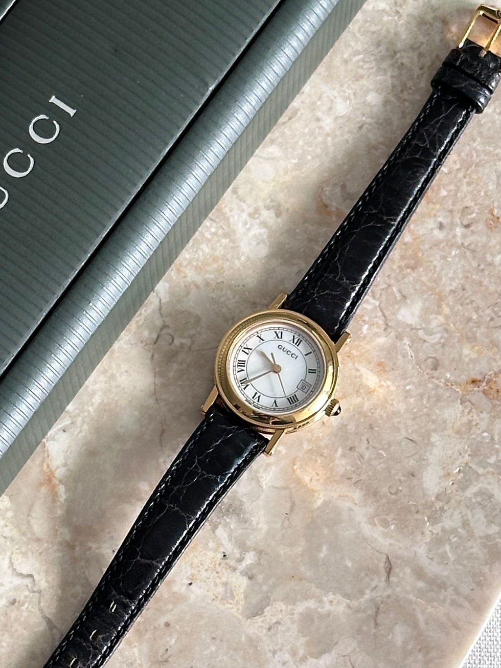תמונה ממוזערת: GUCCI 7200L Roman Dial Quartz 26mm Womens Watch