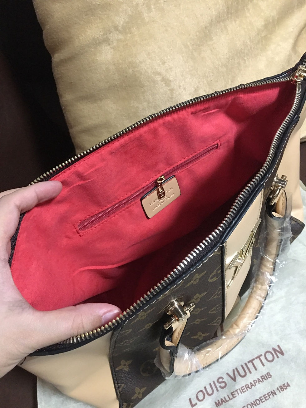Thumbnail: Louis Vuitton Two Way Hand/Sling Bag apricot