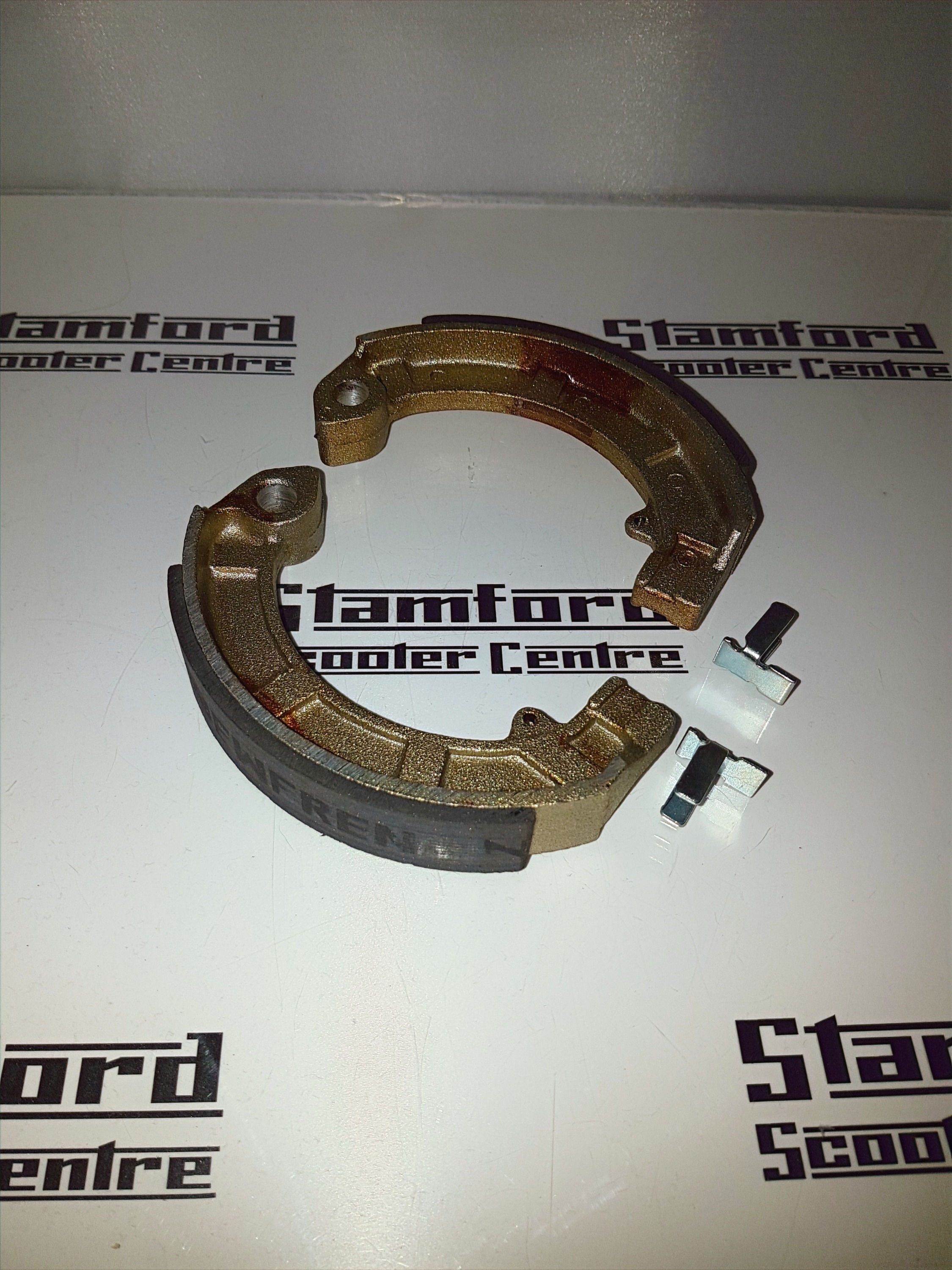 Newfren Vespa Brake Shoes 150mm x 24mm