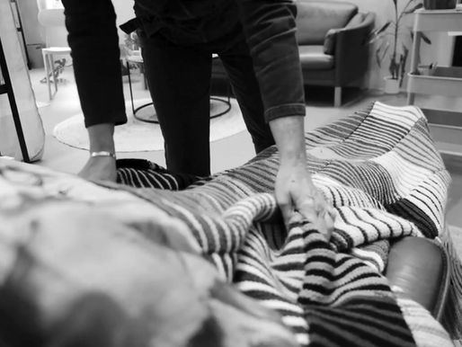 Slip overspisning og sukkertrang – hypnose kan hjælpe.