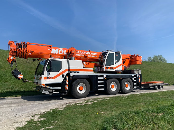 Mol kraanverhuur contact