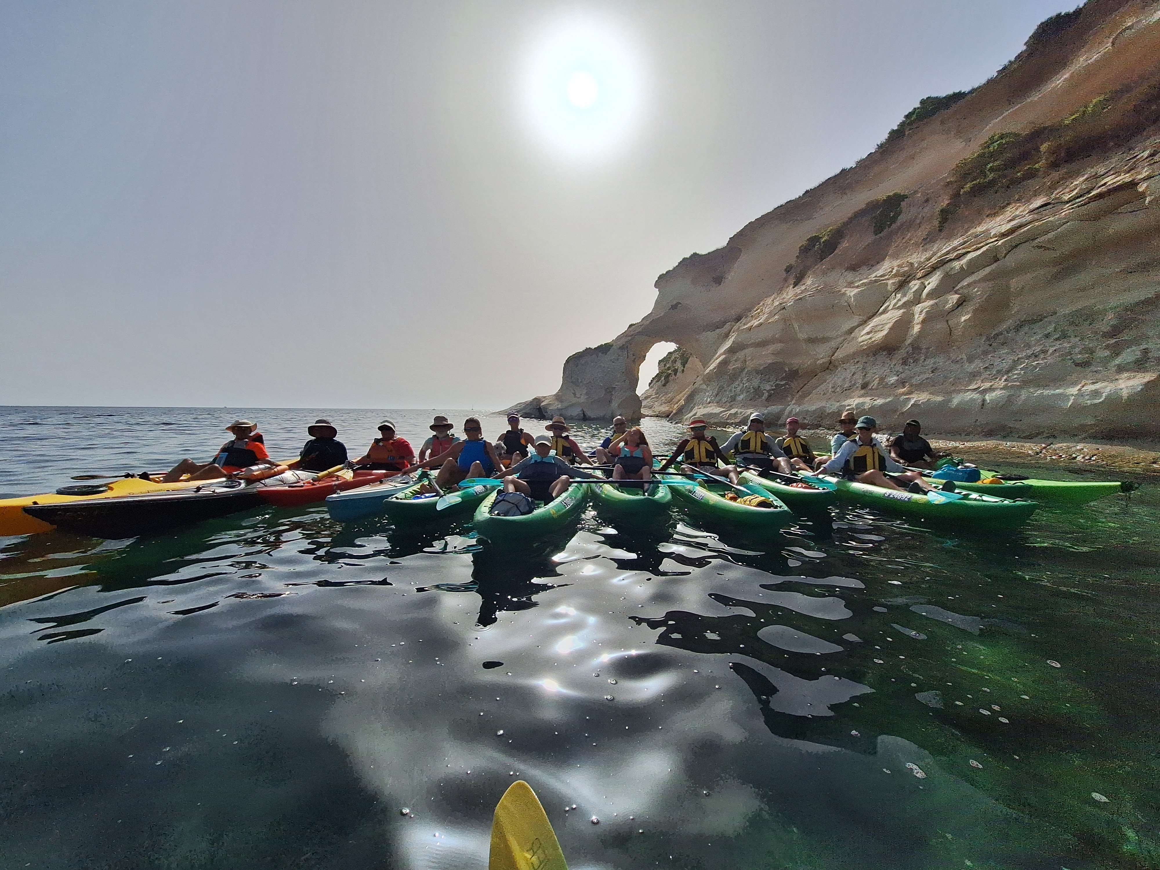 Il Ħofra & Xrobb l Għaġin Kayak Tour