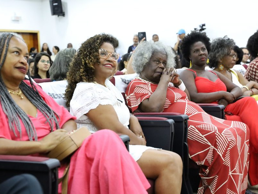 Conceição Evaristo exalta comunicadoras durante encontro da SPM em Salvador: “é uma escrita que perturba o sono da Casa-Grande”