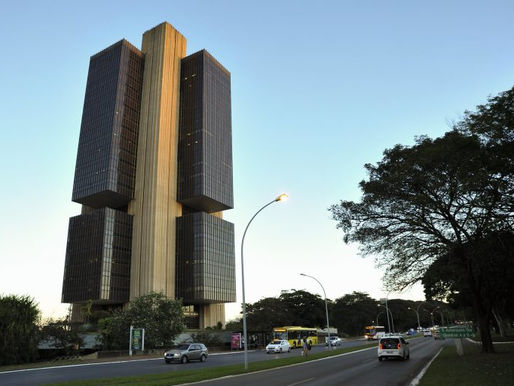 Banco Central eleva taxa básica de juros a 11,75%, maior nível em cinco anos