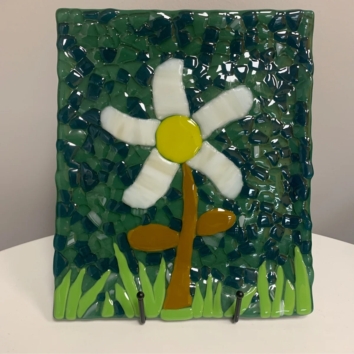 Spring Glass Stand Piece