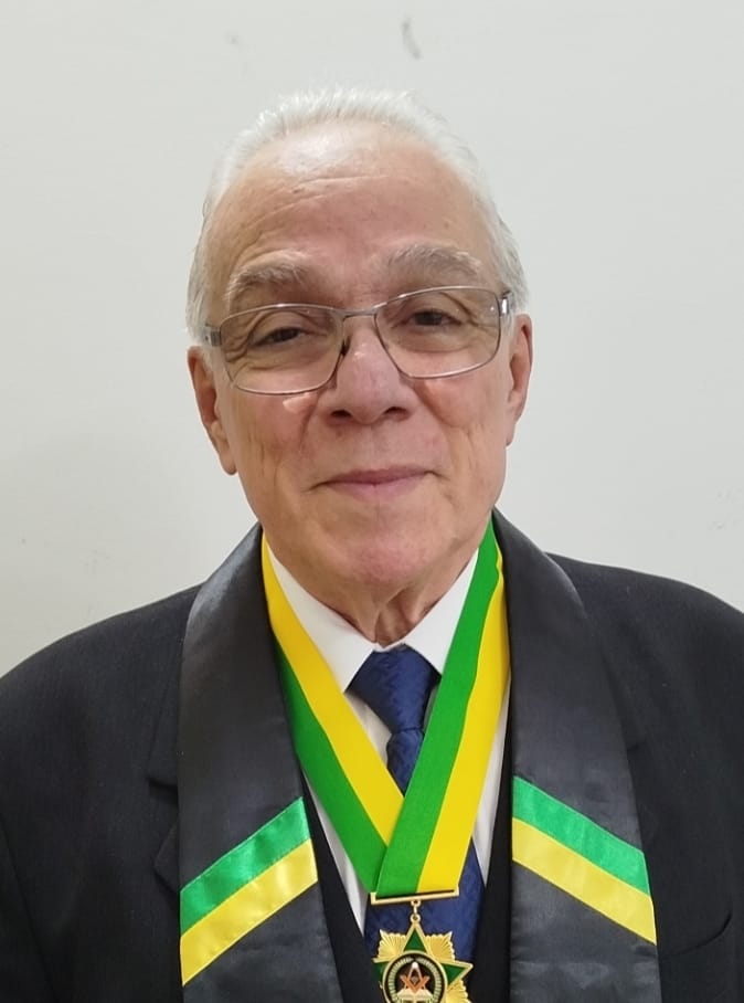 Foto Adilson Zotovici.jpeg