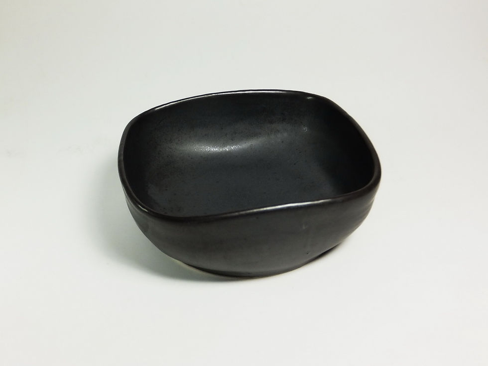 P0662 - W12.5 x L12.5 x H3.7 CM. - MB.JPG