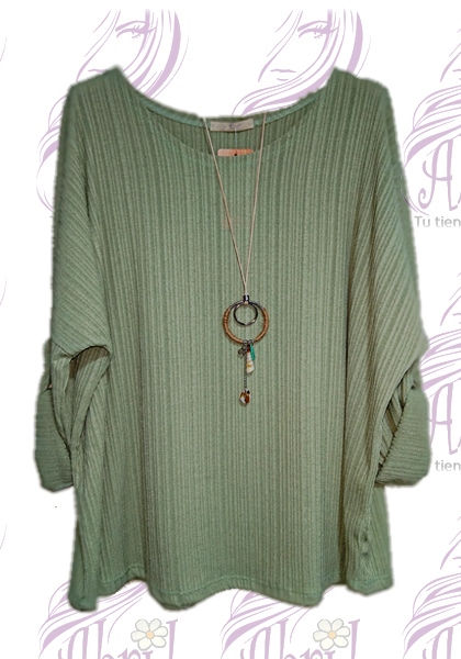 Miniatura: Camiseta con colgante