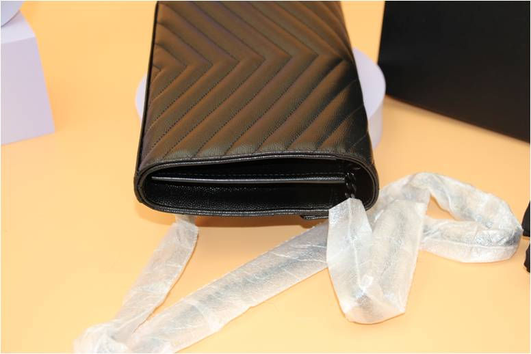 Thumbnail: SAINT LAURENT LARGE WALLET ON CHAIN BLACK HARDWARE