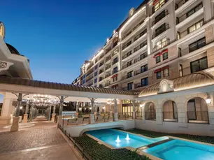 Disney's Riviera Resort