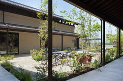 KIKUSUI 蔵 GARDEN 本館