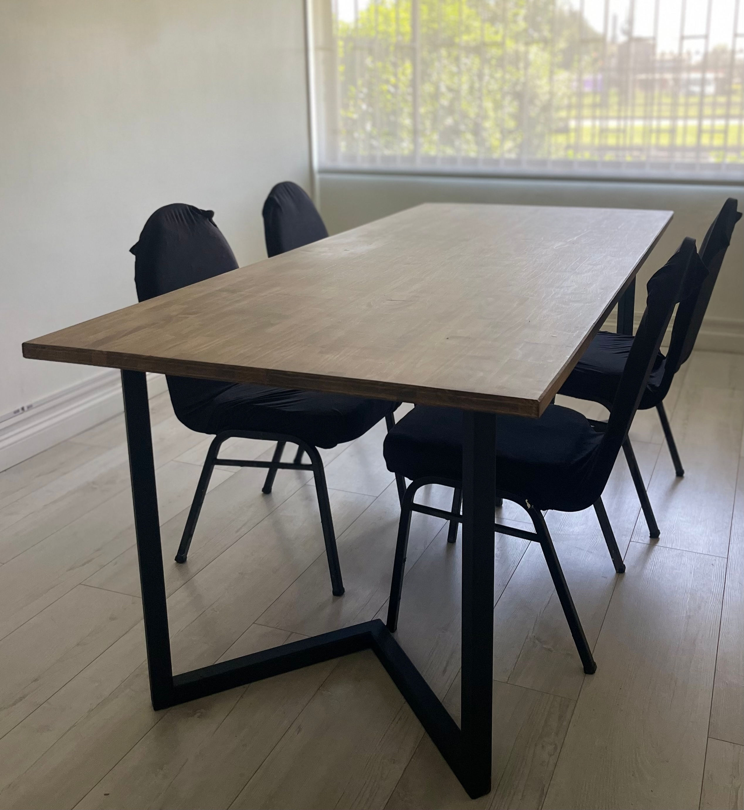 Mesa Rectangular pino fierro