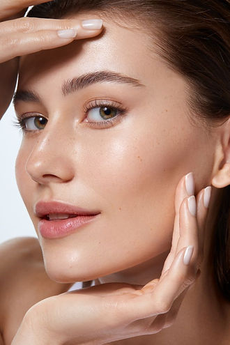 LOHA SABY model represented by METROPOLITAN.jpg