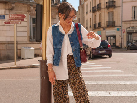 Le combo denim, léopard & bordeaux