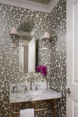 Richard Tomas | Chicago Condo De3783