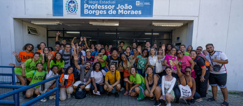 Alunos da Escola João Borges transformam resíduos em energia sustentável para o refeitório.