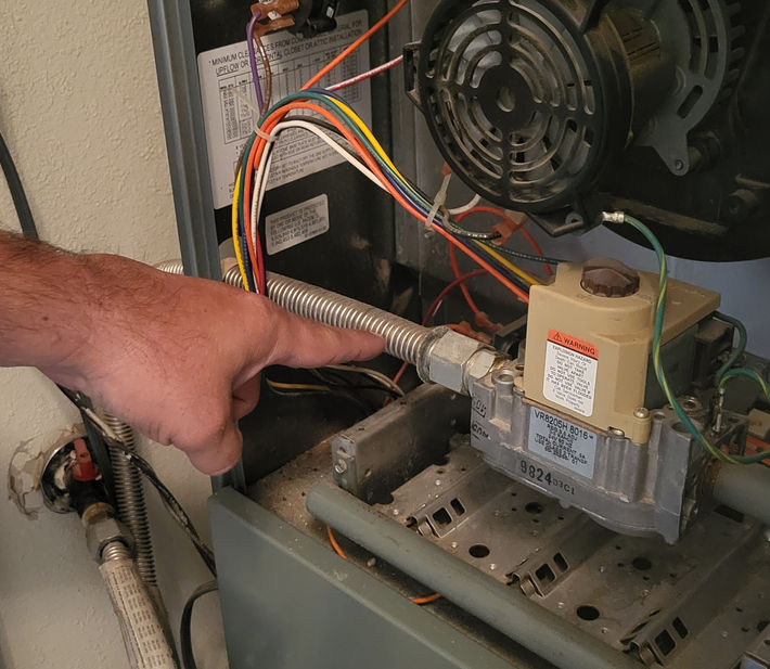 HVAC defect pipe & no sediment trap.jpg