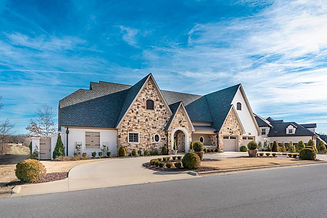 modern-stone-house-roundabout-drive.jpg
